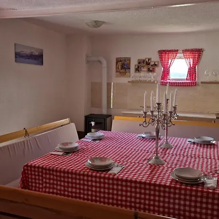 Holiday Home Gredina * Livno