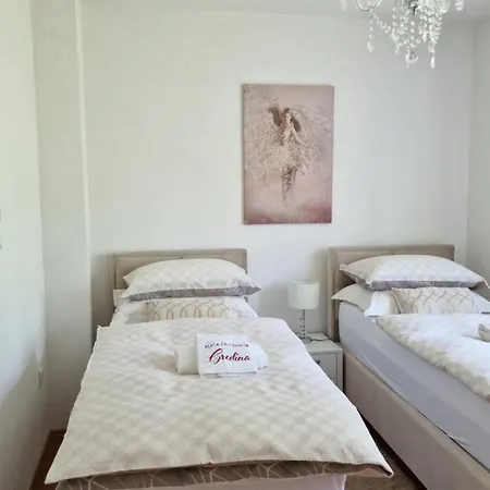 Tatil Evi Holiday Home Gredina