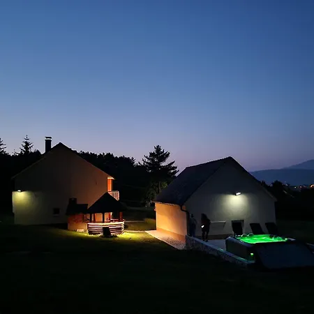 Holiday Home Gredina Tatil Evi *